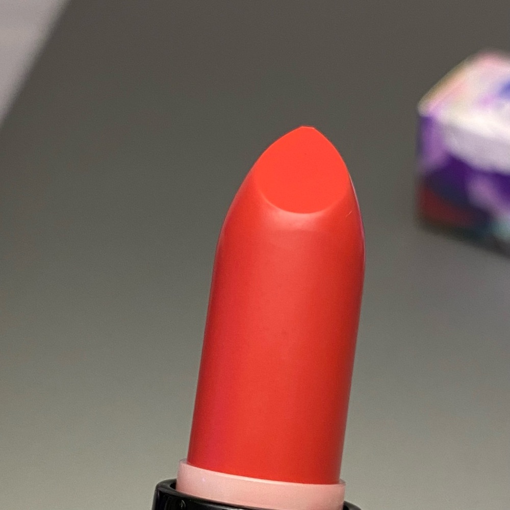 MAC “Tulip Service” Lipstick - Picture 5 of 6